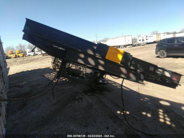  Salvage Kaufman Trailers Trailer