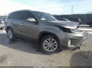  Salvage Kia Sorento