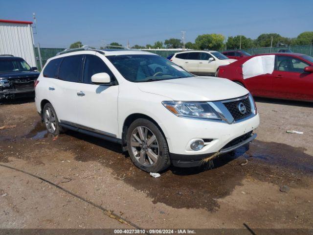  Salvage Nissan Pathfinder