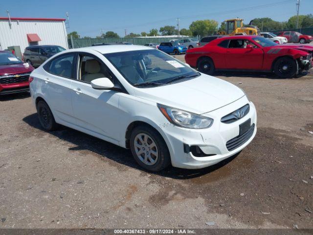  Salvage Hyundai ACCENT