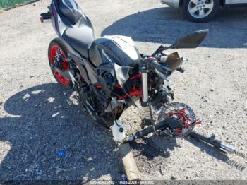  Salvage Kawasaki Er500