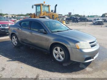  Salvage Dodge Avenger