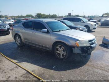  Salvage Dodge Avenger