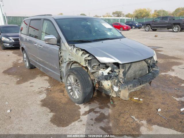  Salvage Chrysler Town & Country