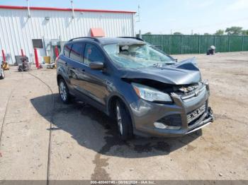  Salvage Ford Escape