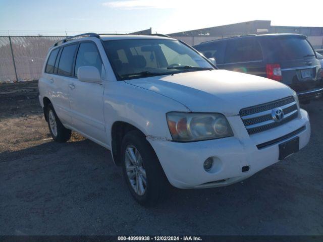  Salvage Toyota Highlander