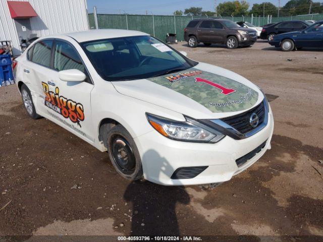  Salvage Nissan Altima