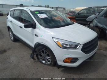  Salvage Ford Escape