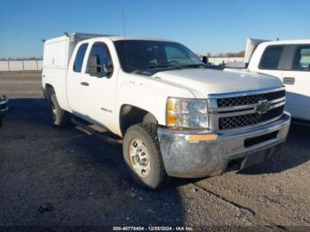  Salvage Chevrolet Silverado 2500