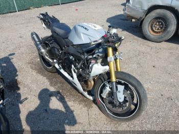  Salvage Suzuki Gsx-r750