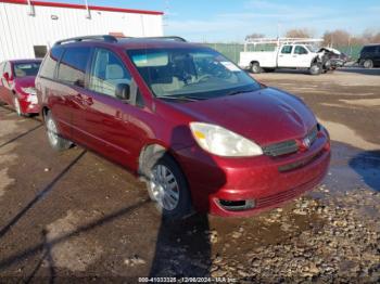  Salvage Toyota Sienna