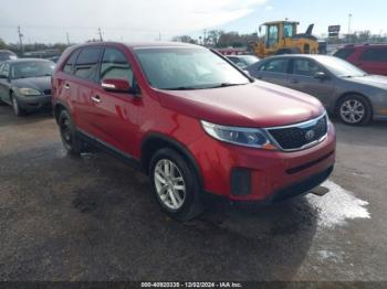  Salvage Kia Sorento