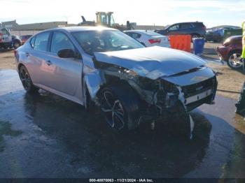  Salvage Nissan Altima