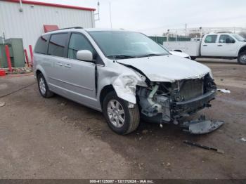  Salvage Chrysler Town & Country