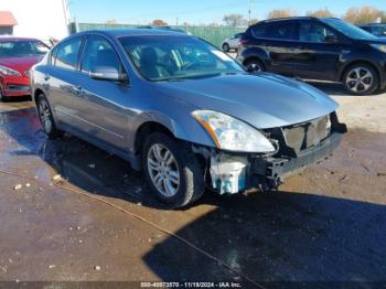  Salvage Nissan Altima