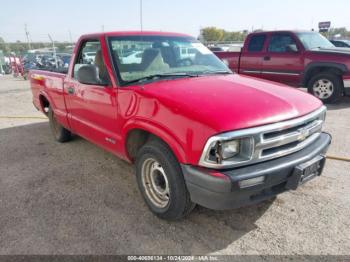  Salvage Chevrolet S-10