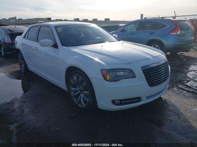  Salvage Chrysler 300