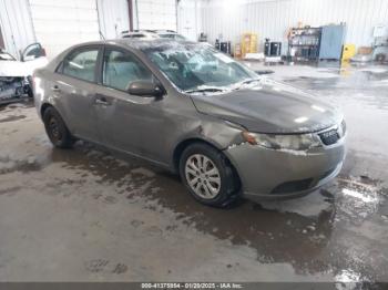  Salvage Kia Forte