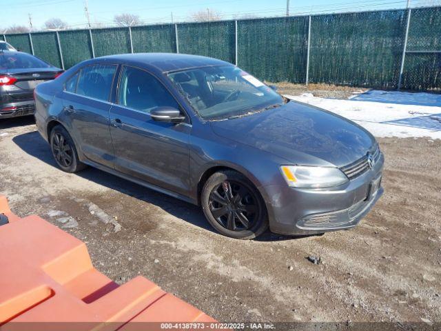  Salvage Volkswagen Jetta