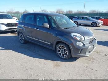  Salvage FIAT 500L