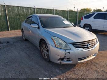  Salvage Nissan Altima