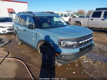  Salvage Ford Bronco