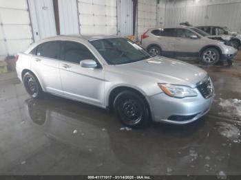  Salvage Chrysler 200