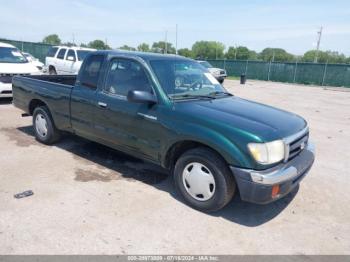  Salvage Toyota Tacoma