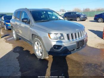  Salvage Jeep Compass