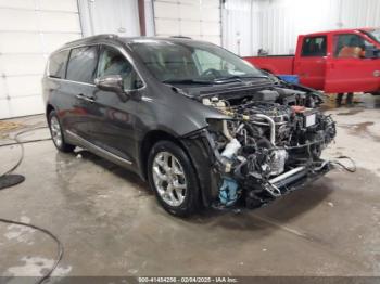  Salvage Chrysler Pacifica