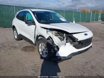  Salvage Ford Escape