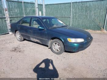  Salvage Toyota Camry