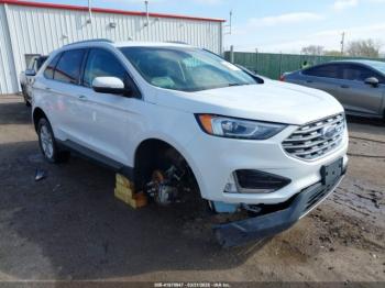  Salvage Ford Edge