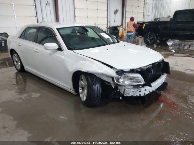  Salvage Chrysler 300