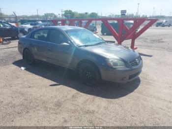  Salvage Nissan Altima