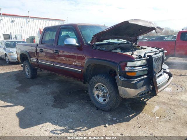  Salvage Chevrolet Silverado 2500