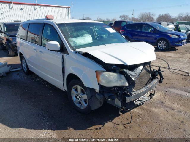  Salvage Dodge Grand Caravan