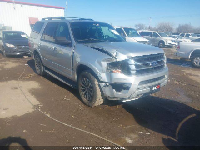  Salvage Ford Expedition
