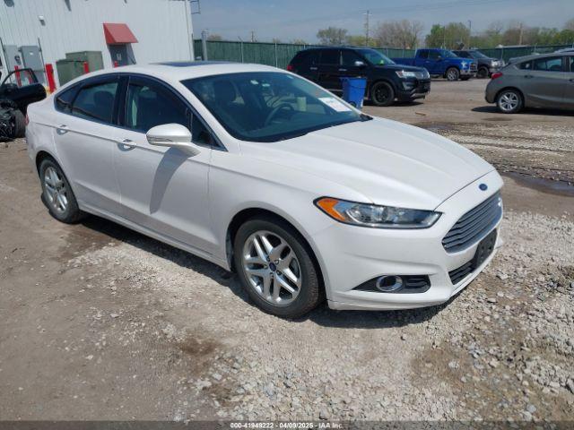  Salvage Ford Fusion