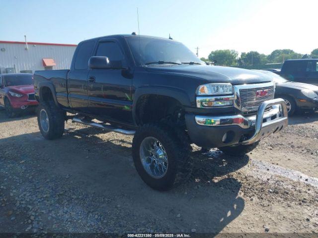  Salvage GMC Sierra 2500