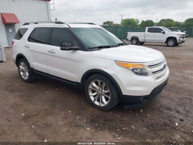  Salvage Ford Explorer