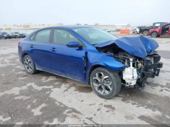 Salvage Kia Forte