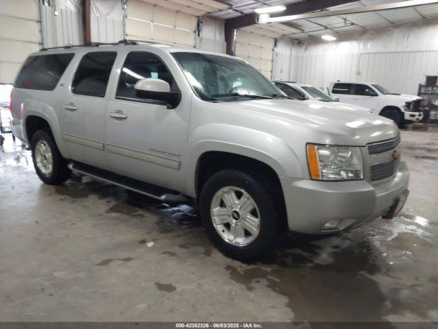  Salvage Chevrolet Suburban 1500