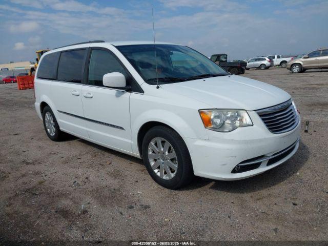  Salvage Chrysler Town & Country
