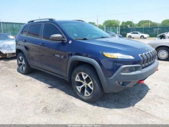  Salvage Jeep Cherokee