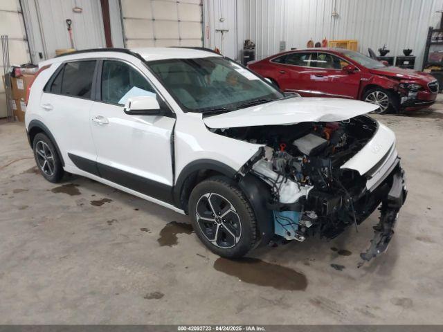  Salvage Kia Niro