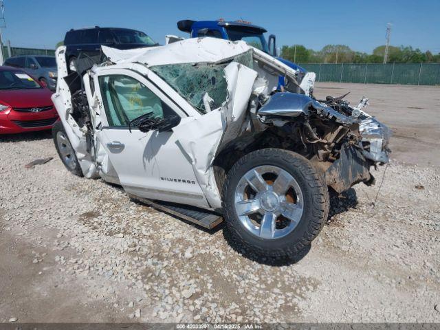  Salvage Chevrolet Silverado 1500