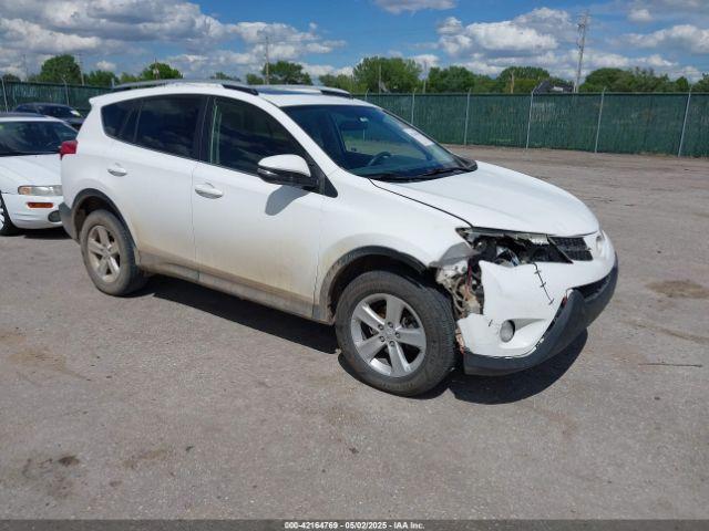  Salvage Toyota RAV4