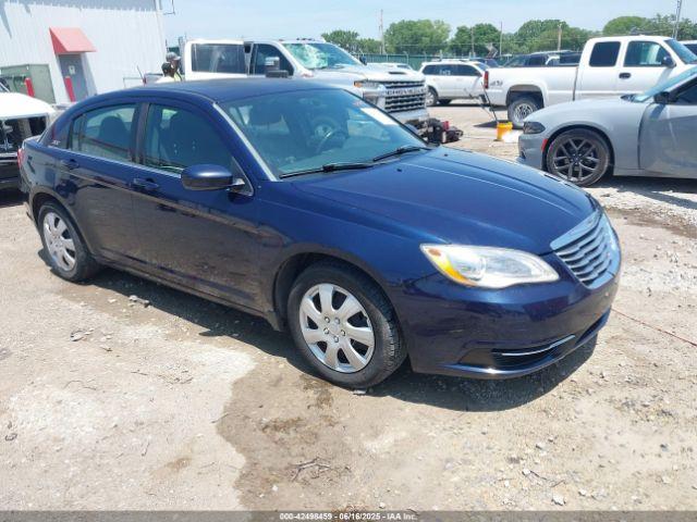  Salvage Chrysler 200