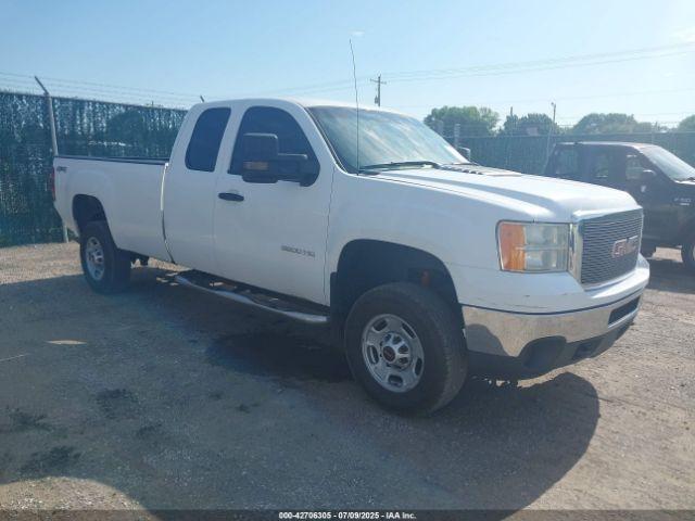  Salvage GMC Sierra 2500